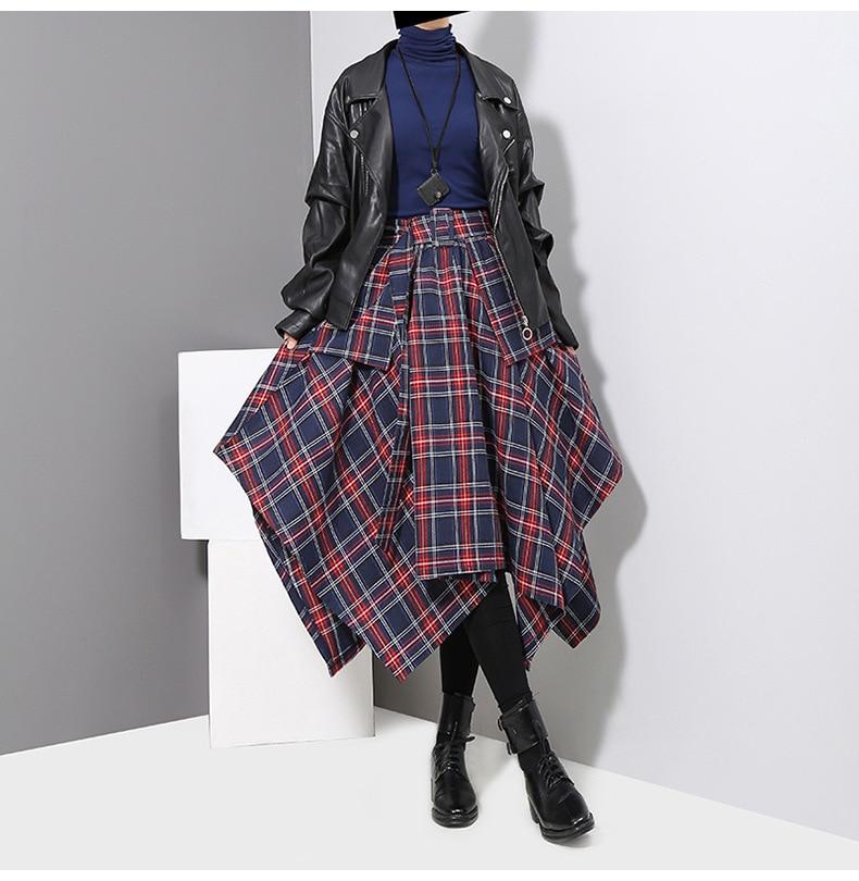 Handkerchief Hem Plaid Print Midi Skirt