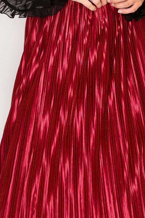 Luxe Pleated Midi Skirt in Red