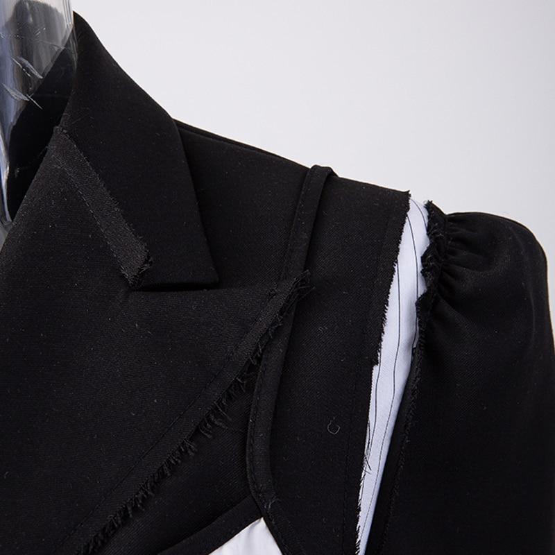 Notched Lapel Deconstructed Blazer