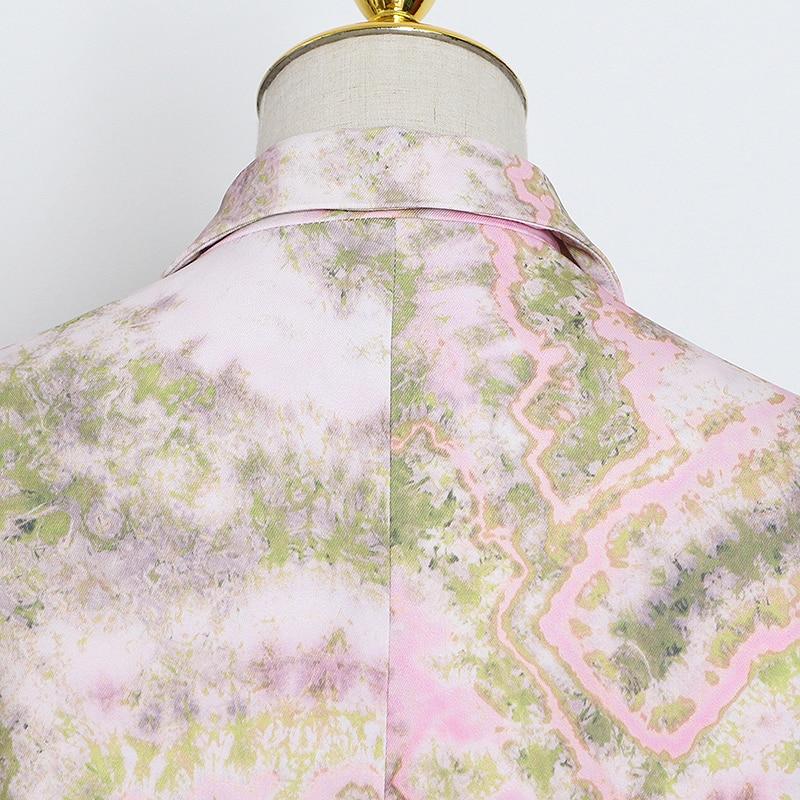 Oversize lapel floral blazer