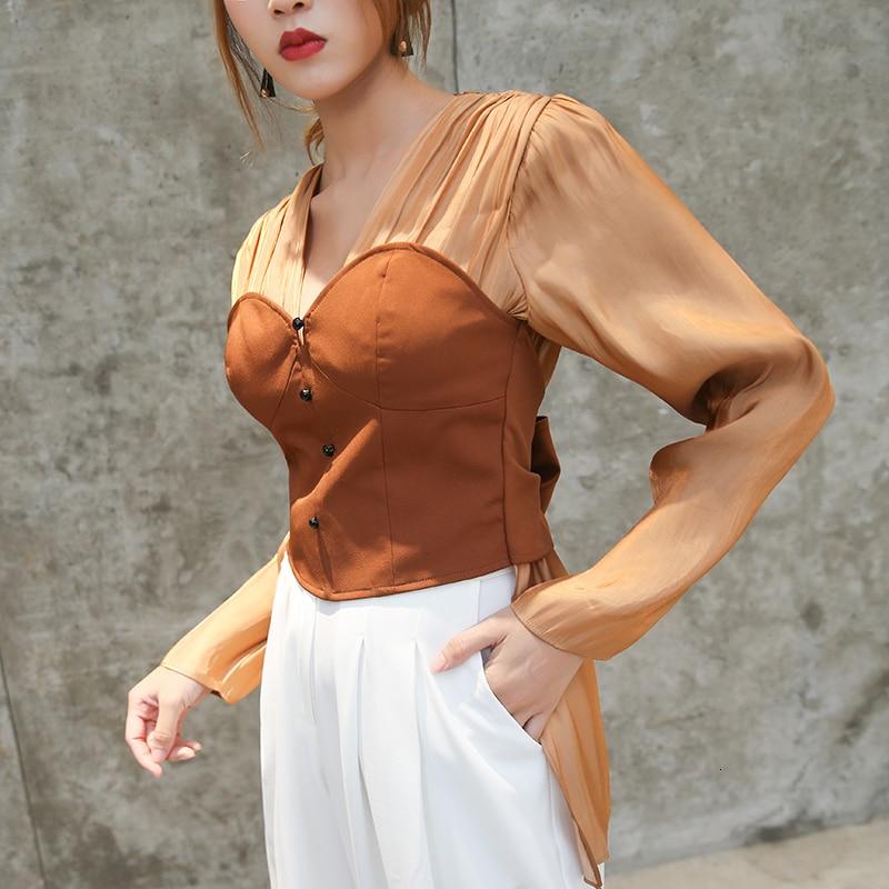 Color-block sweetheart blouse