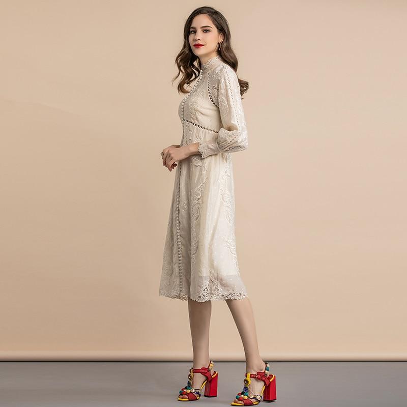 Buttoned vintage-type ivory midi dress