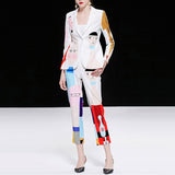 Primetime Looks-DALI SURREAL printed pants suit in white