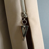 Primetime Looks-Lapel beige slit blazer with zippers