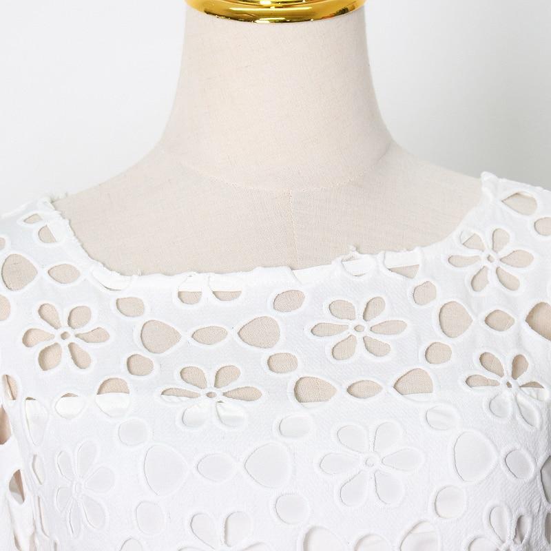 Puffed Sleeve Midi Lace Dress in colors