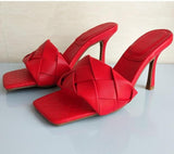 Quilted high-heel mules in colors