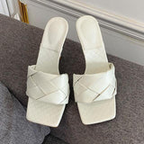 Quilted high-heel mules in colors