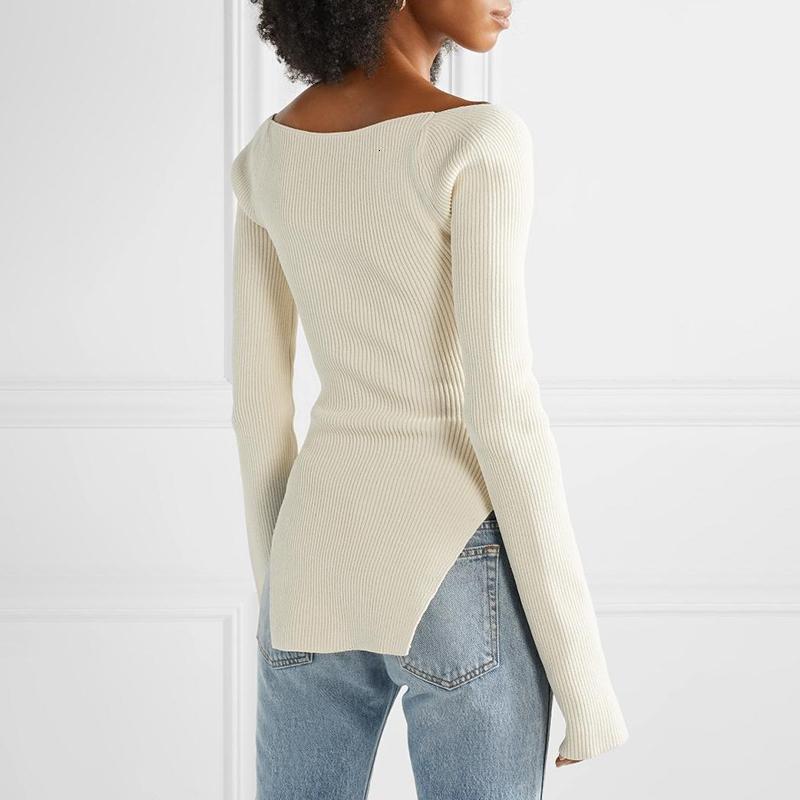 Square collar knitted pullover