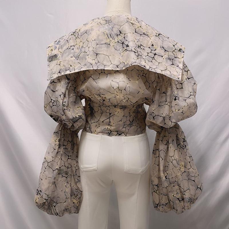 Web Print Zip-front Top in colors
