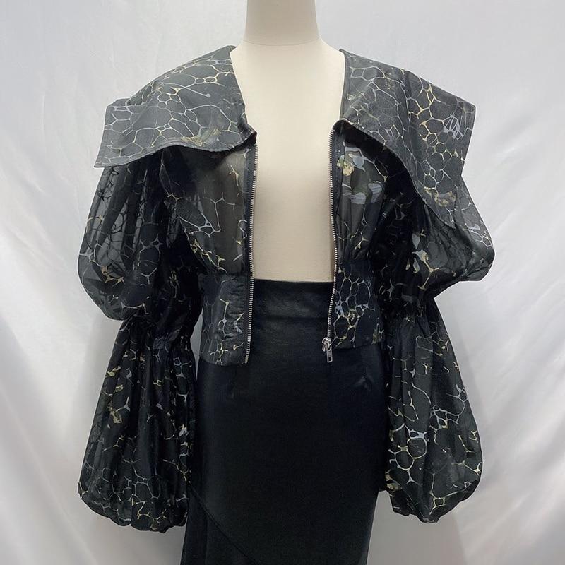 Web Print Zip-front Top in colors