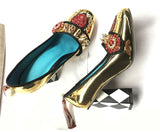 Queen of Hearts High-Heeled Golden Pumps