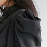 Chelsea puff sleeved ruffled mini dress in black