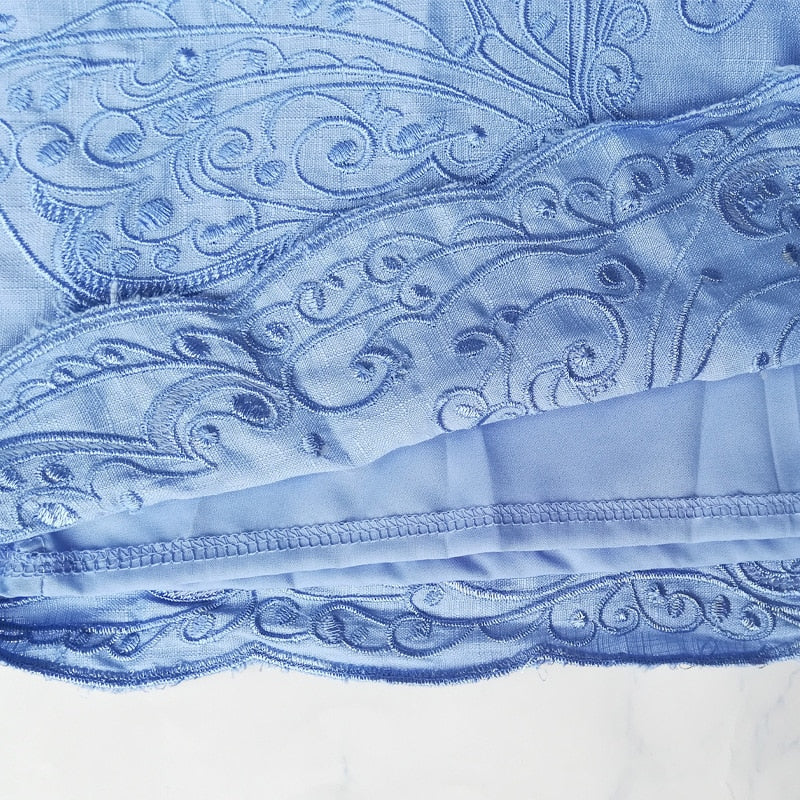 Lantern sleeve lace blue dress