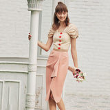 Vintage-like buttoned crop top