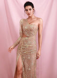 DIVA one-sleeve slit gown in champagne