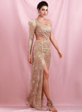 DIVA one-sleeve slit gown in champagne