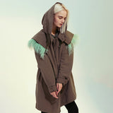 Hooded feathered duster