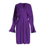 V-Neck pleated dress in colors