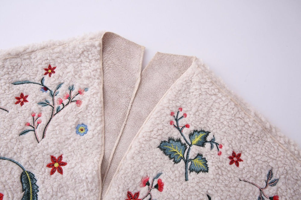 Floriated Embroidery Luxurious Cardigan