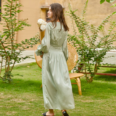 DREA vintage-like slit flowing dress