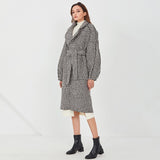 Lapel knee-length autumn coat