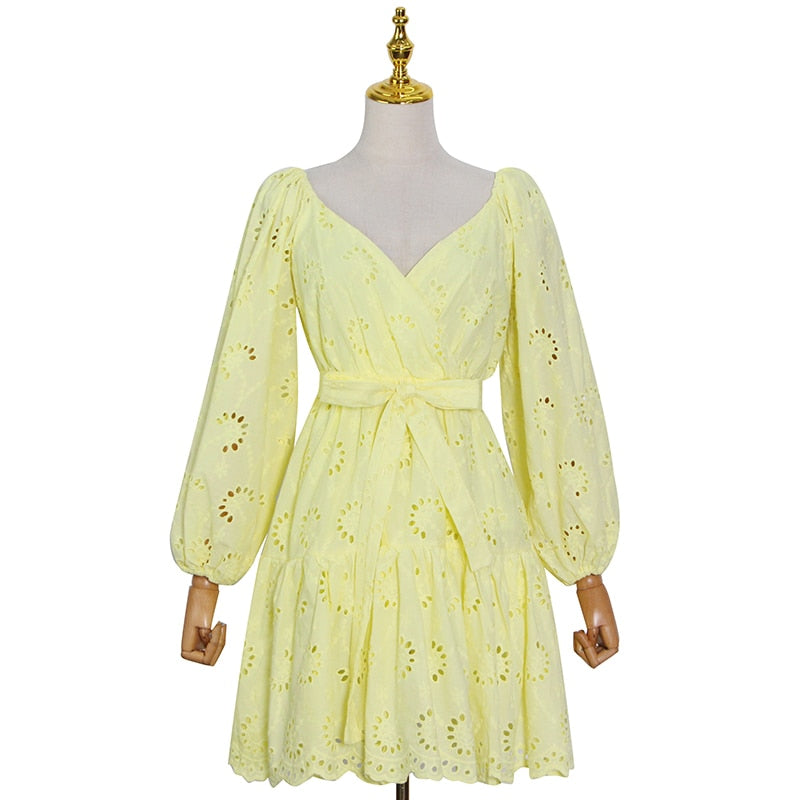 Charming Belted Lace Dress in colors
