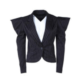 Striped buff-shoulders short jacket