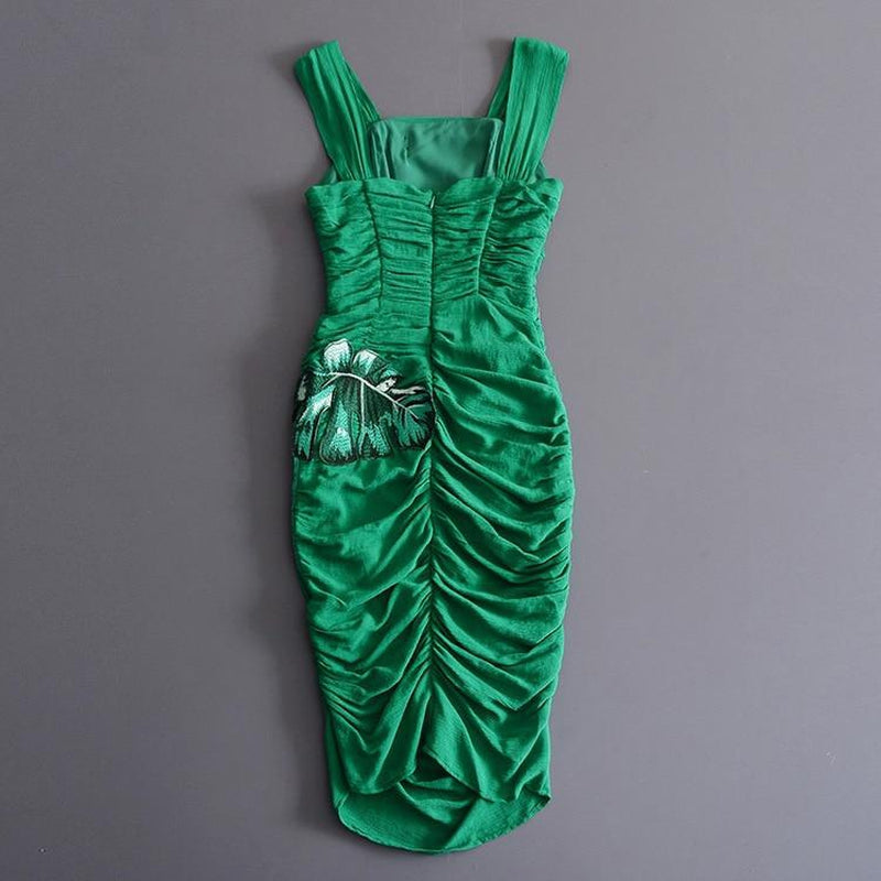 Embroidered midi dress in green